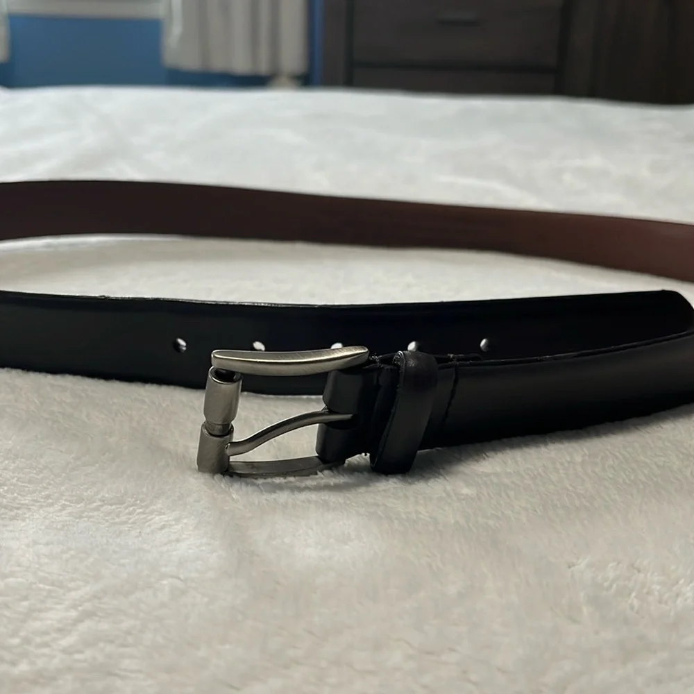 Size 42 brown leather men’s belt